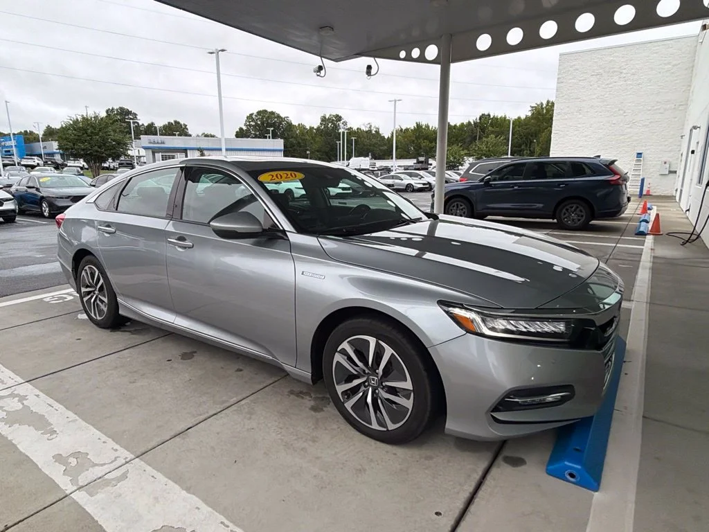Used 2020 Silver Honda Touring image 3