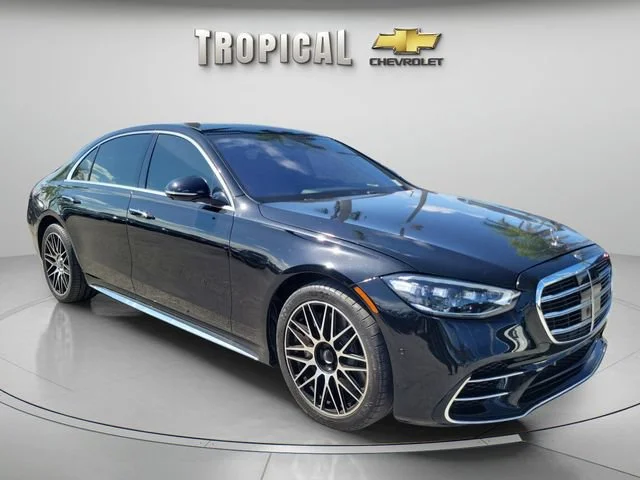 Used 2022 Black Mercedes-Benz S 580 image 7