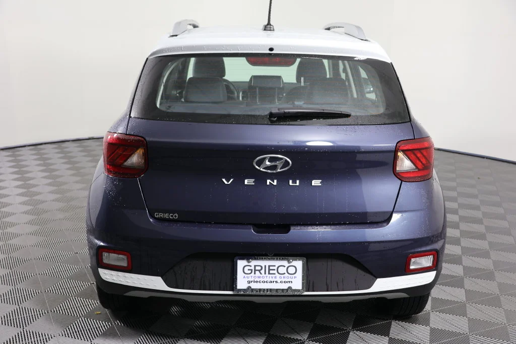 Used 2024 White Hyundai Limited image 7