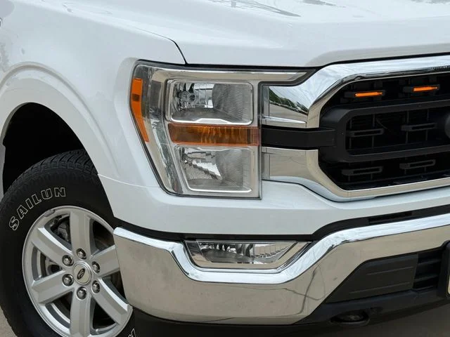 Used 2022 White Ford XLT image 3