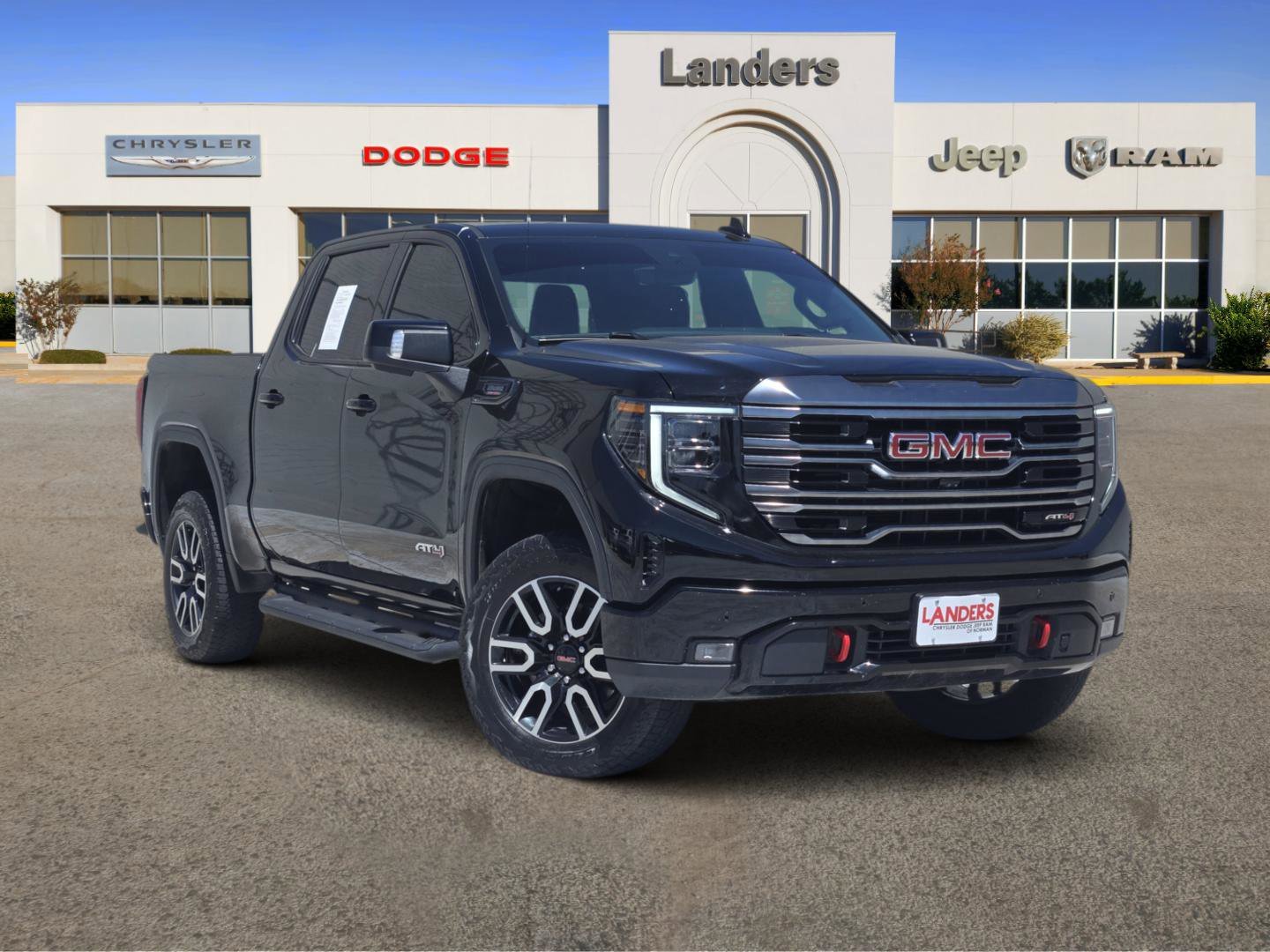 2024 GMC Sierra 4WD Crew Cab Short Box AT4's photo