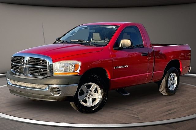 Used 2006 Red Dodge SLT image 1