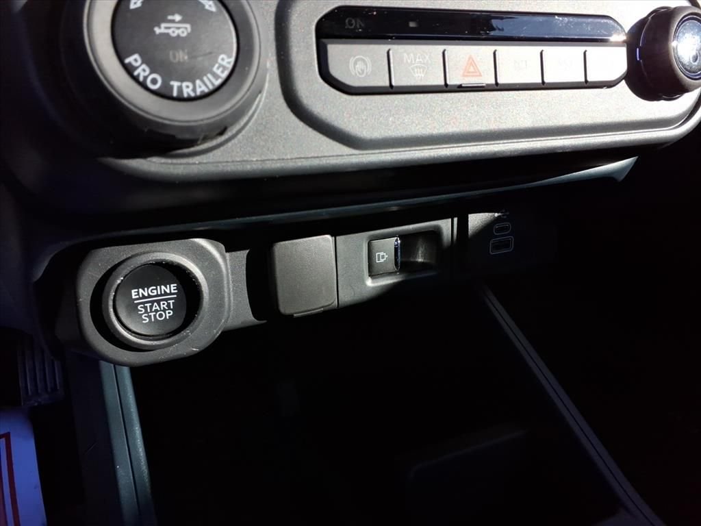 2025 FORD MAVERICK - Image 12