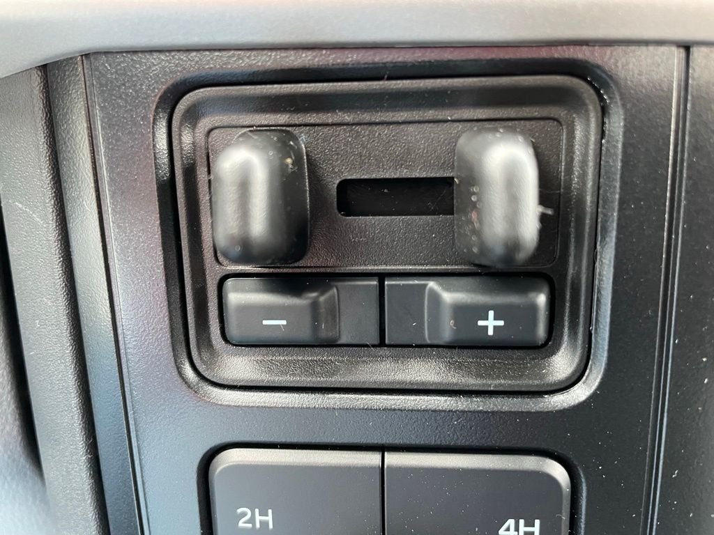 New 2026 Oxford White Ford F-350® XL image 11