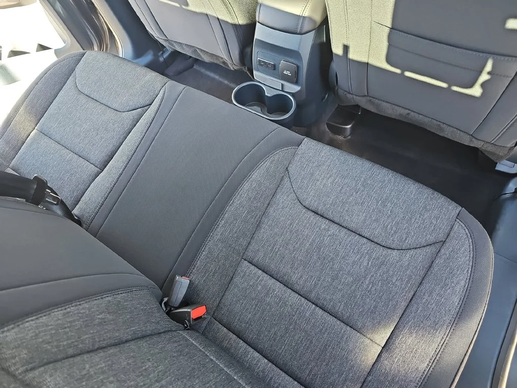 New 2026 Carbonized Gray Metallic Ford XLT image 11