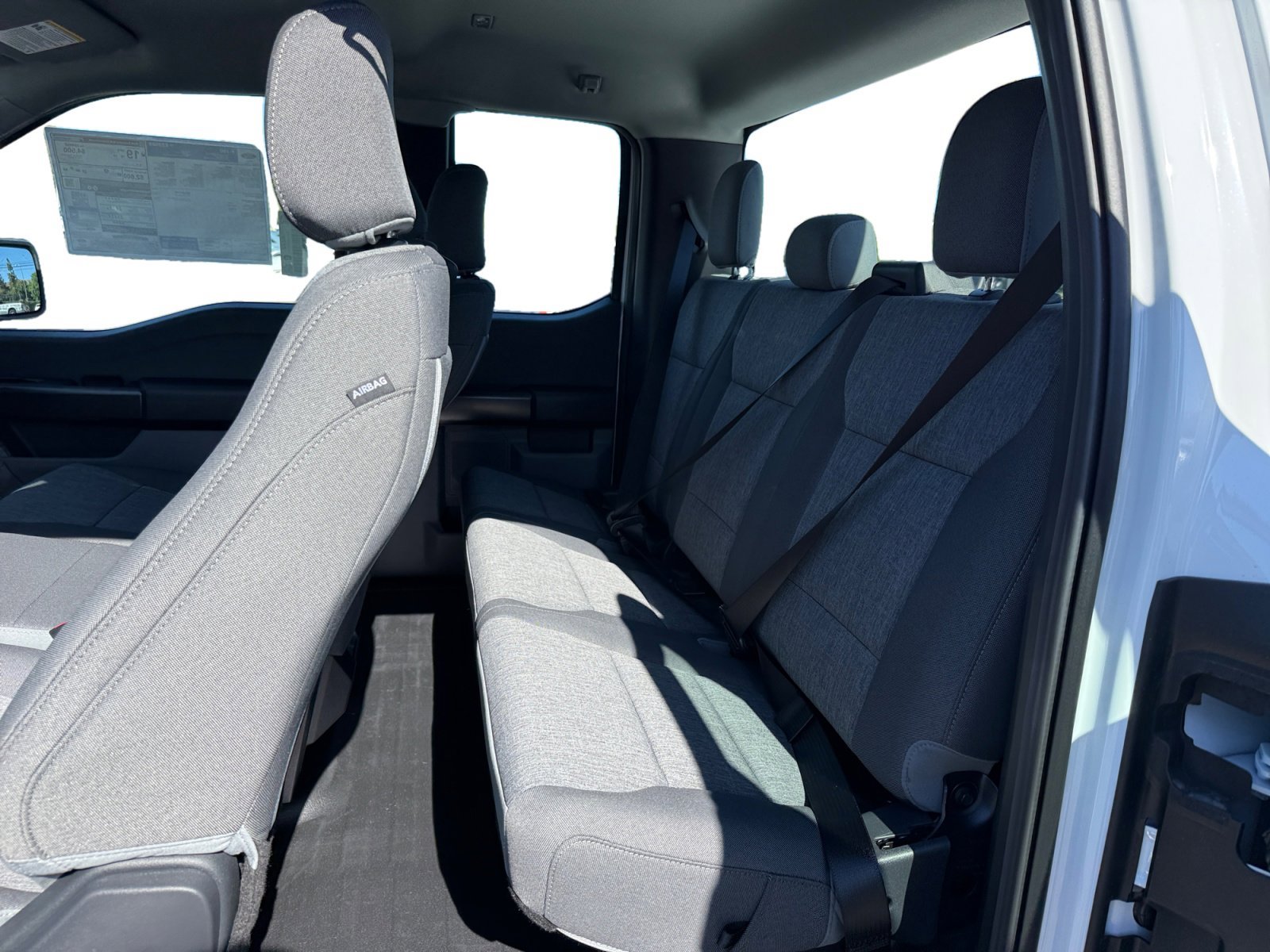New 2026 Oxford White Ford XL image 16