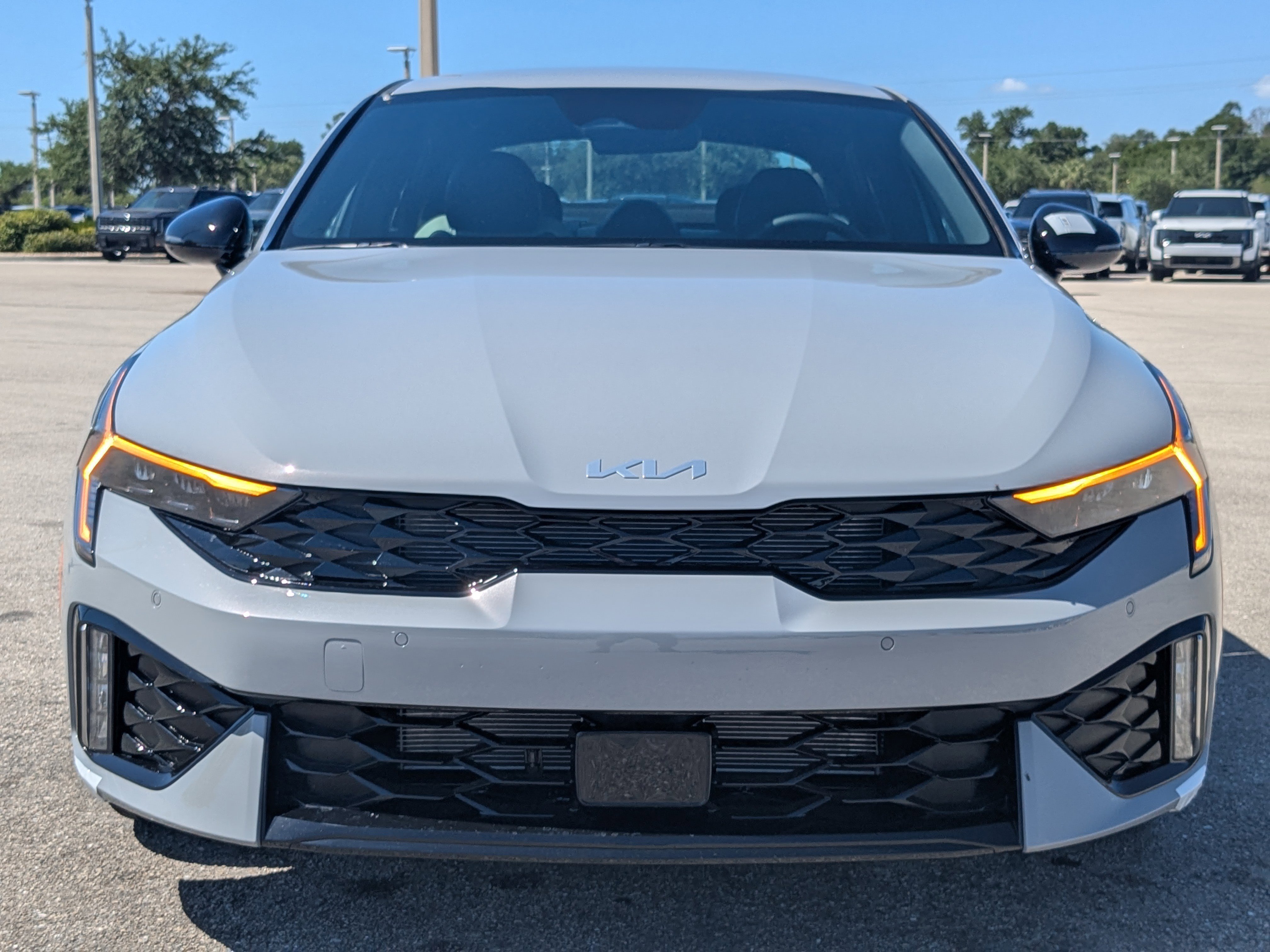 New 2026 Wolf Gray Kia GT-Line FWD image 3