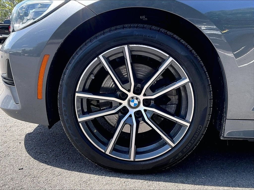 Used 2021 Gray BMW 330i xDrive image 22
