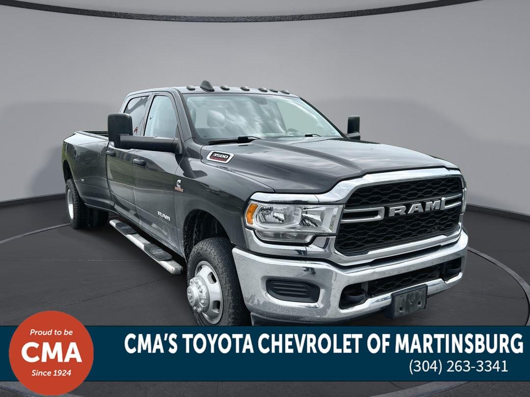 Used 2020 Granite Crystal Metallic Clearcoat Ram Tradesman image 1