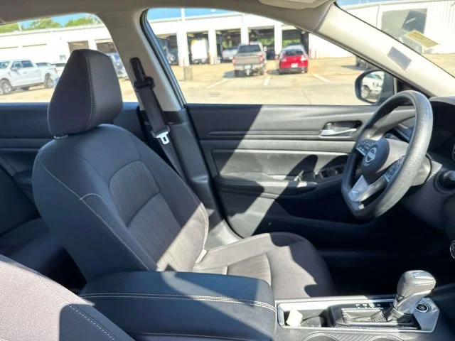 Used 2025 Gray Nissan 2.5 SV image 16
