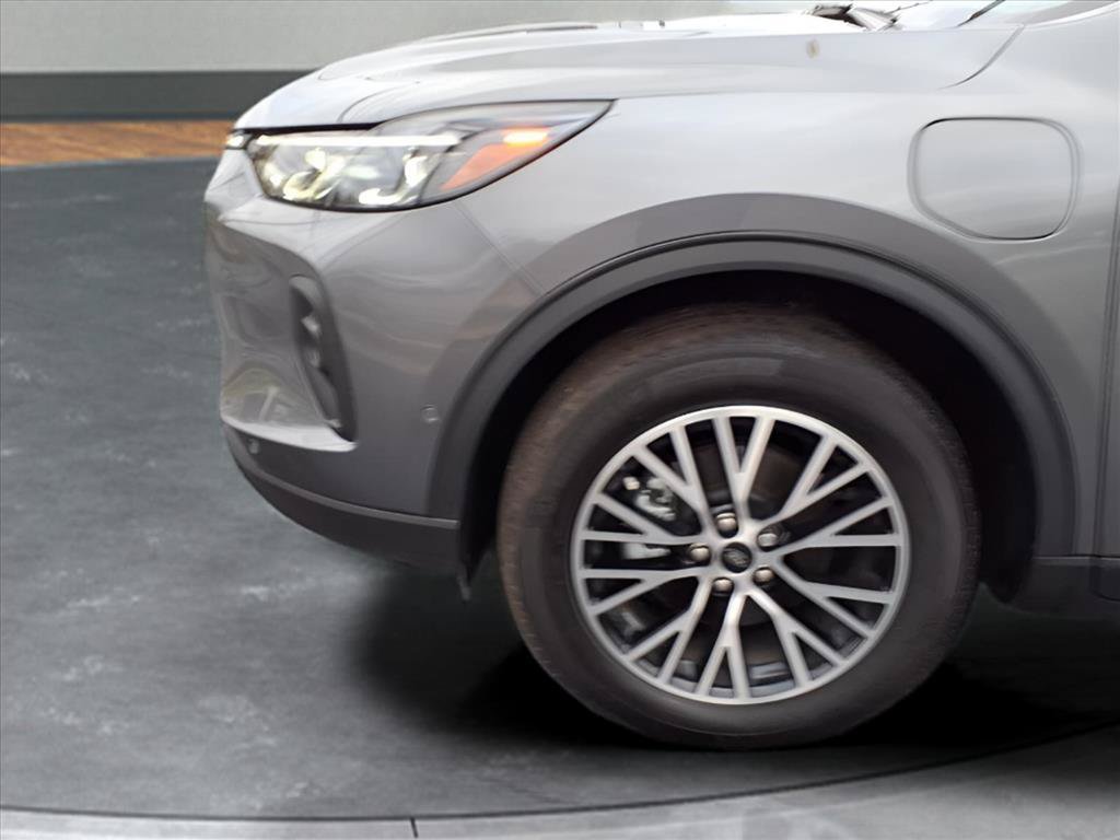 Used 2024 Silver Ford PHEV image 17