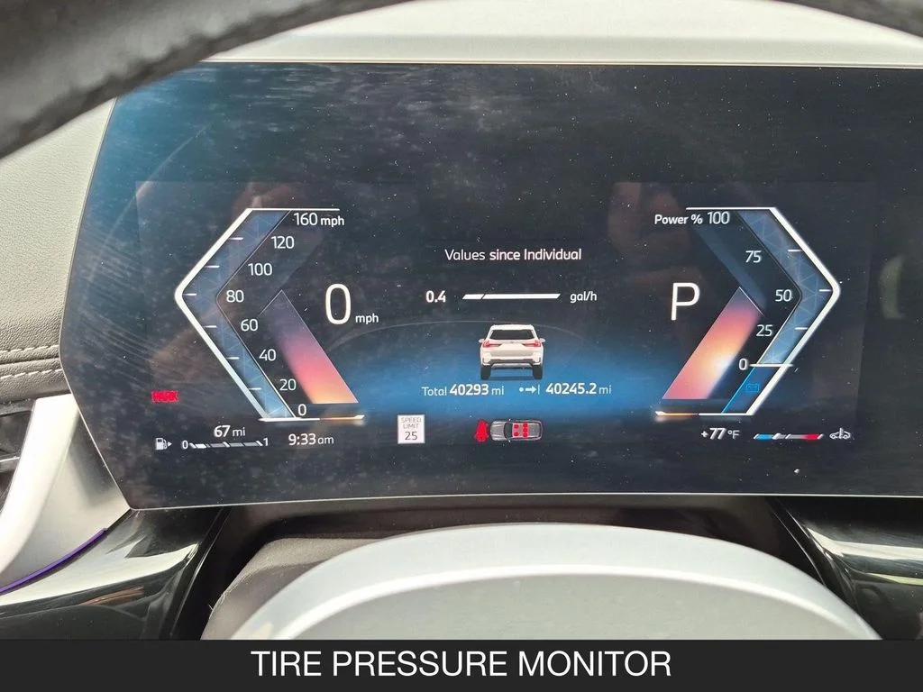 Used 2024 White BMW xDrive28i image 20