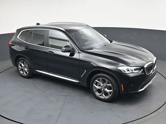 Used 2023 Black BMW xDrive30i image 26