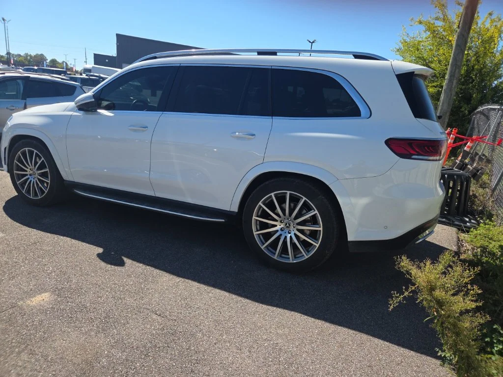 Used 2023  Mercedes-Benz GLS 450 image 8