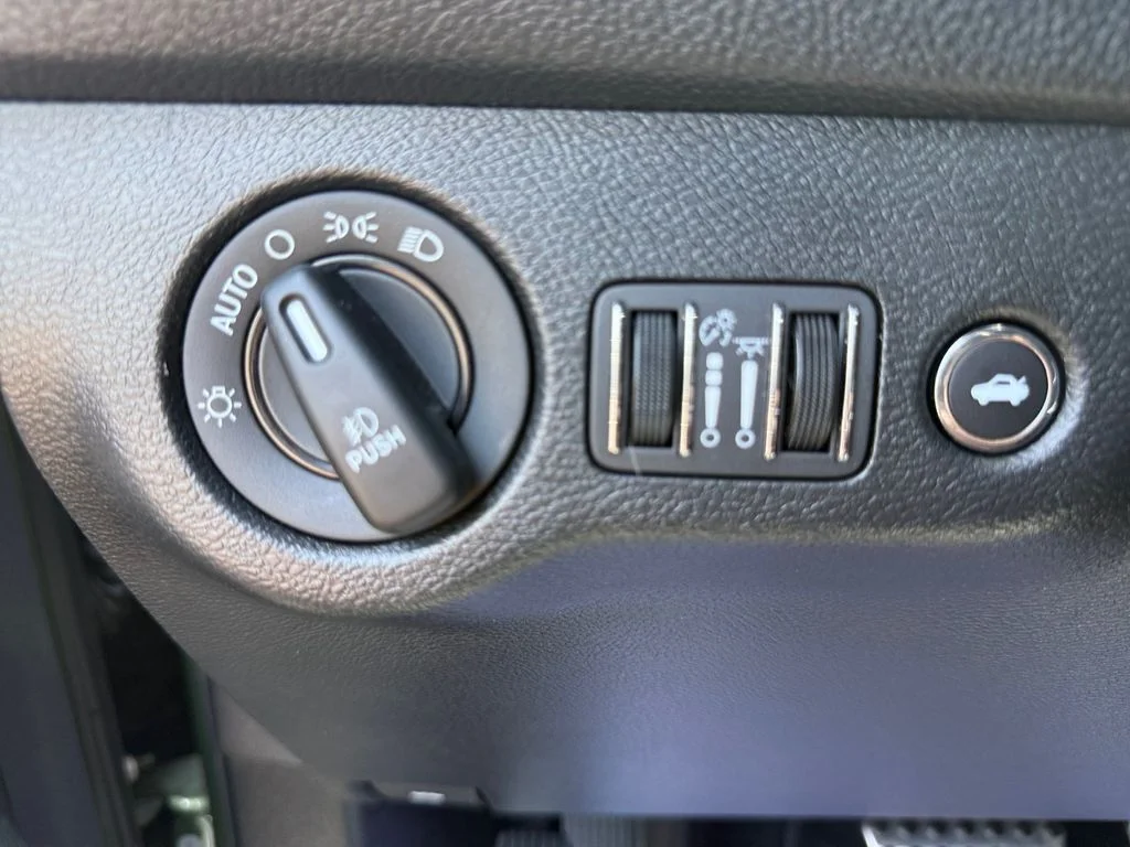 Used 2018 Green Dodge GT image 38