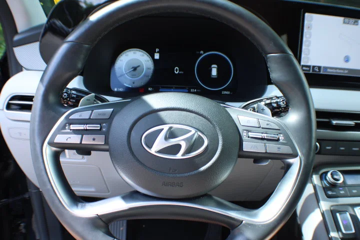Used 2025 Moonlight Cloud Hyundai SEL Premium 7P image 9