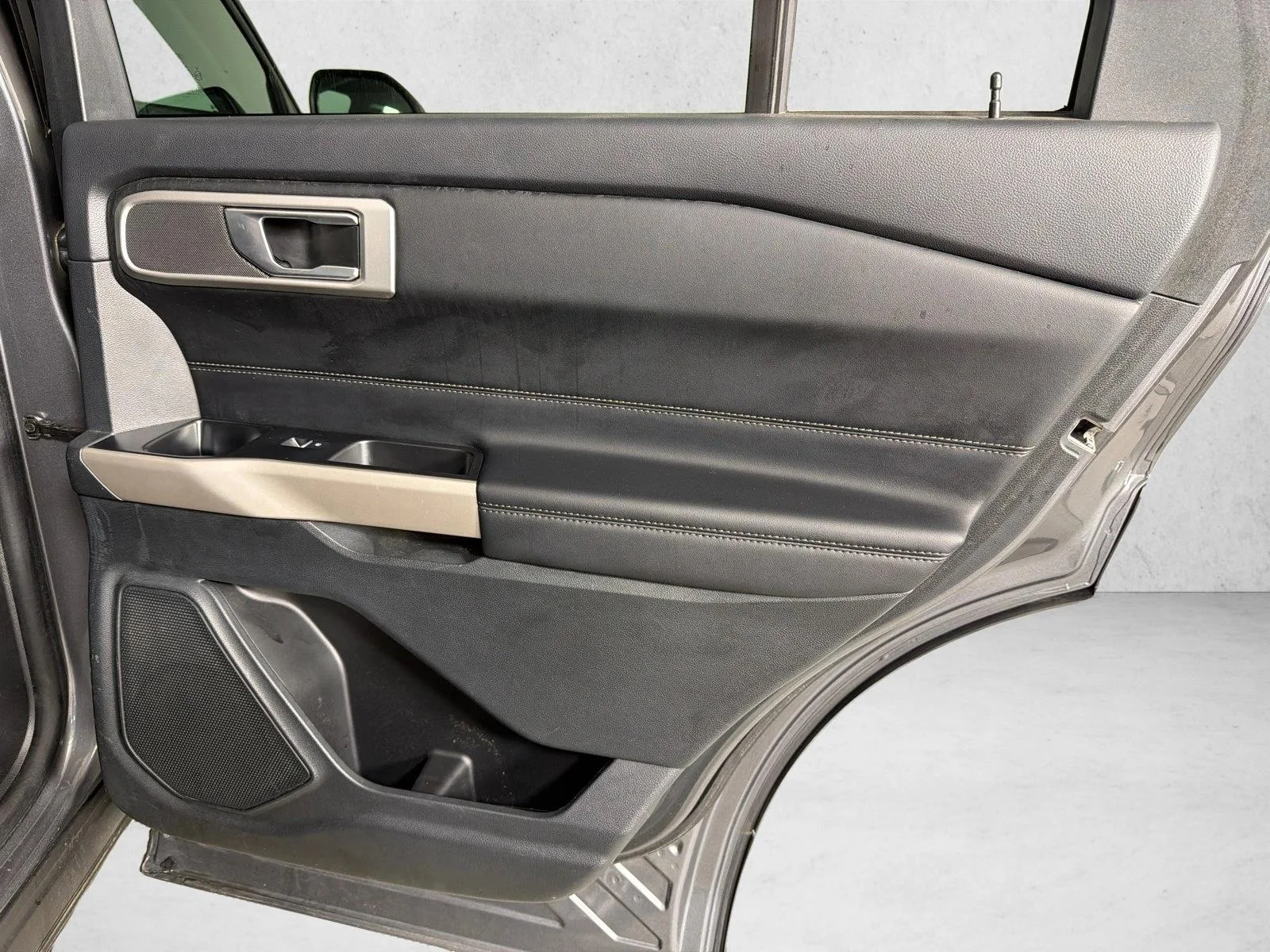 Used 2023 Carbonized Gray Metallic Ford XLT image 16