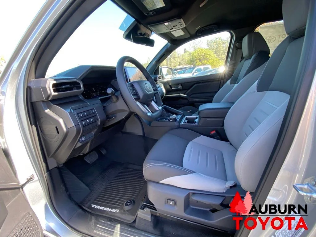 2026 Toyota Tacoma TRD Off Road - Photo 29