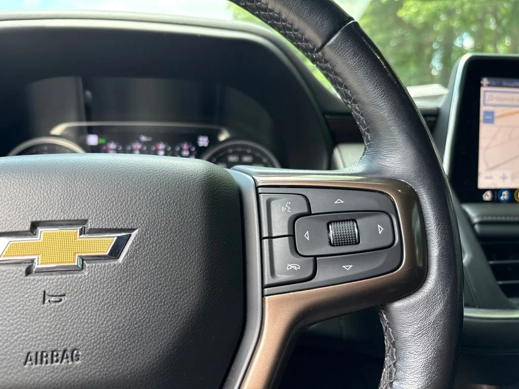Used 2021 Black Chevrolet High Country image 12