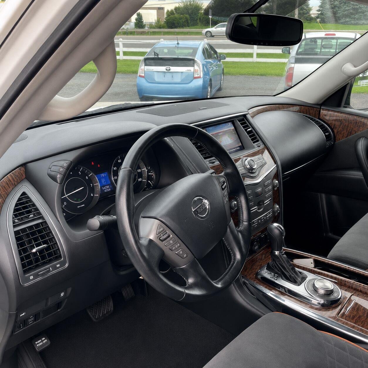 Used 2019 Pearl White Tricoat Nissan SV image 14