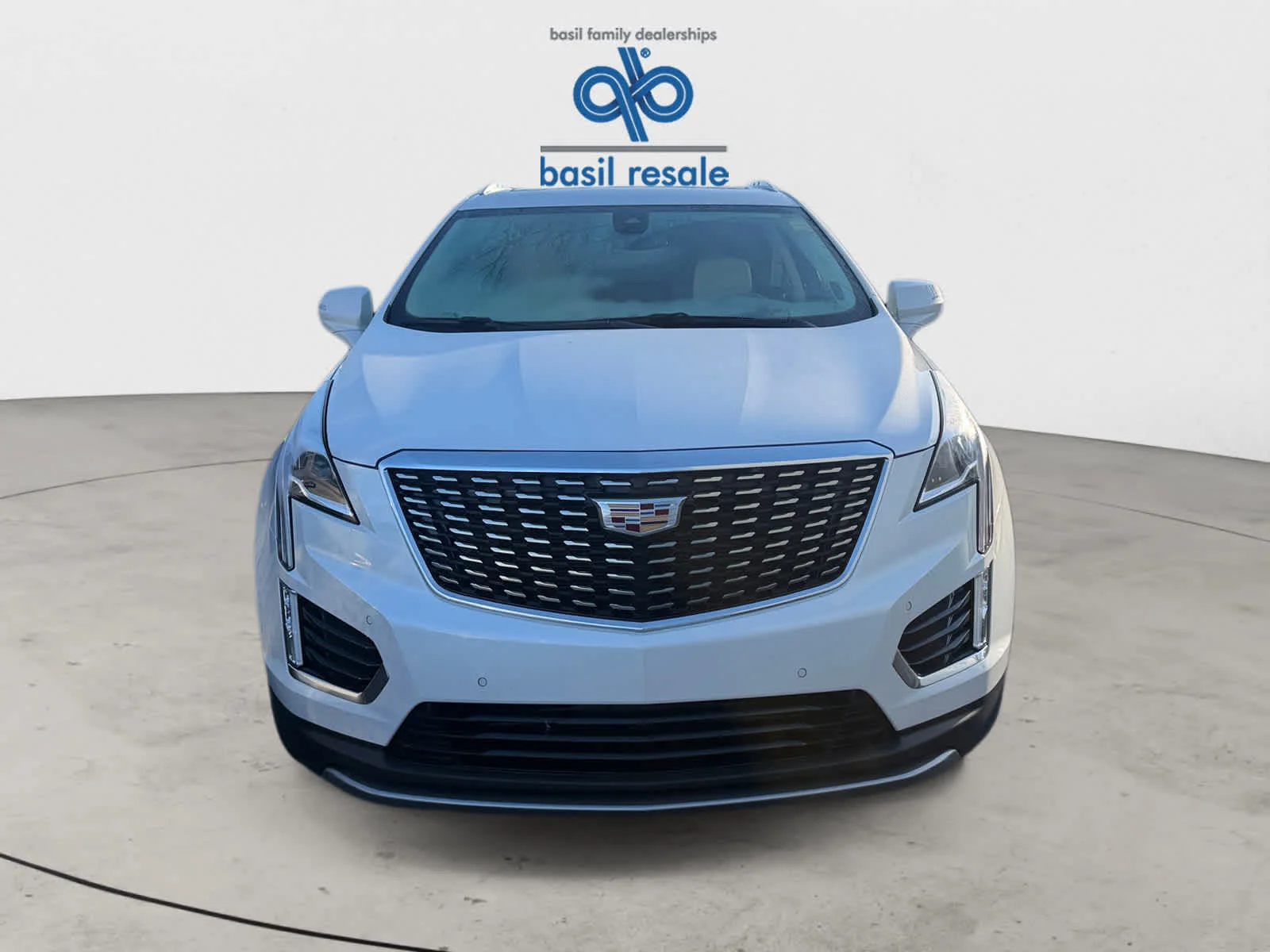 Used 2022 Crystal White Tricoat Cadillac AWD Premium Luxury image 8