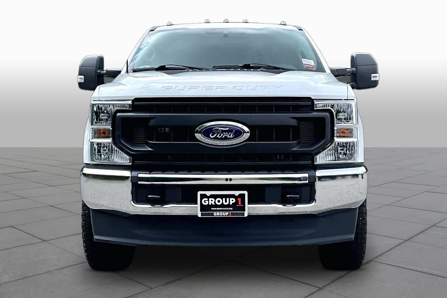 Certified Used 2022 Oxford White Ford XL image 4