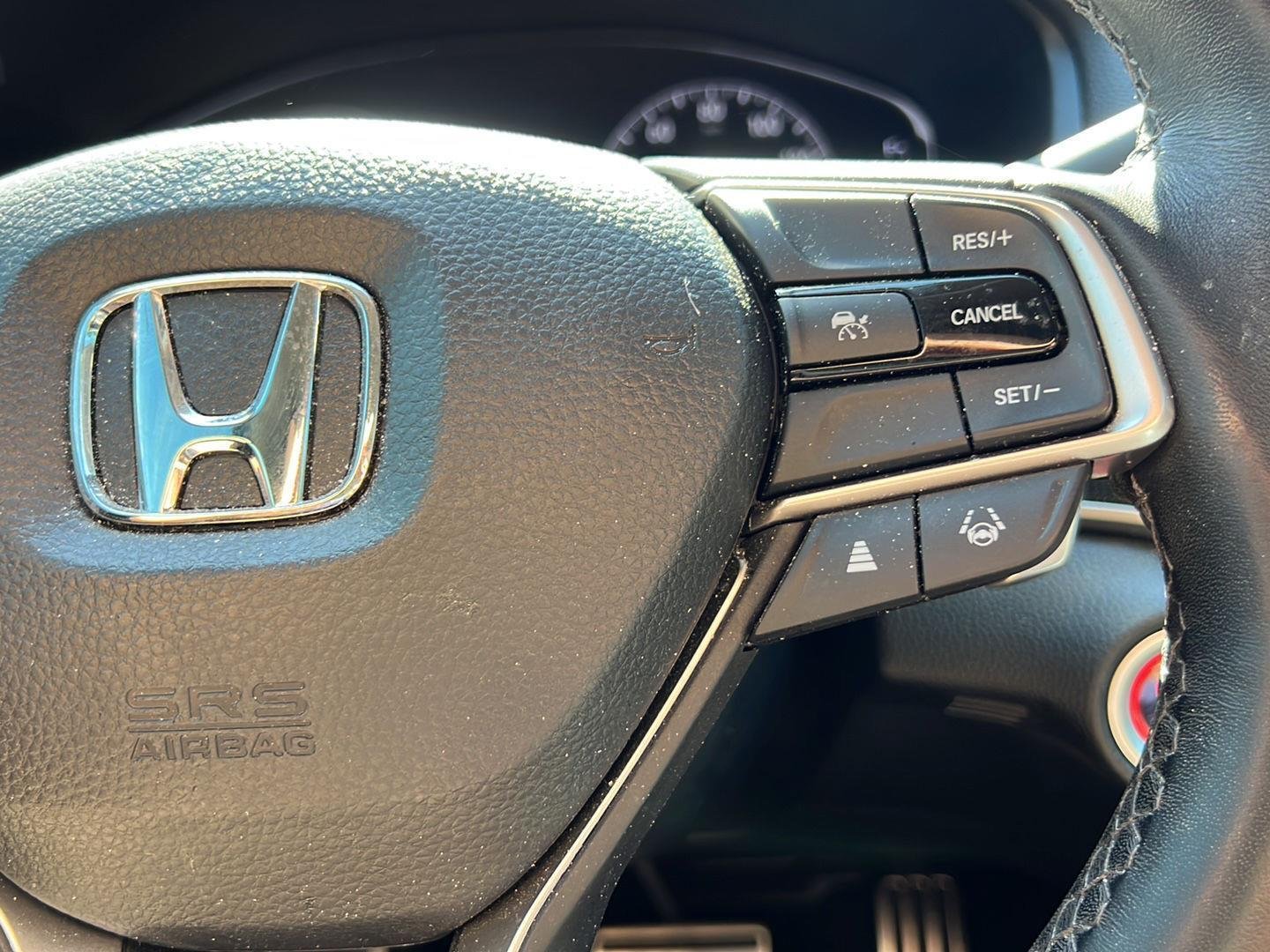 Used 2022 Platinum White Pearl Honda Sport Special Edition image 13