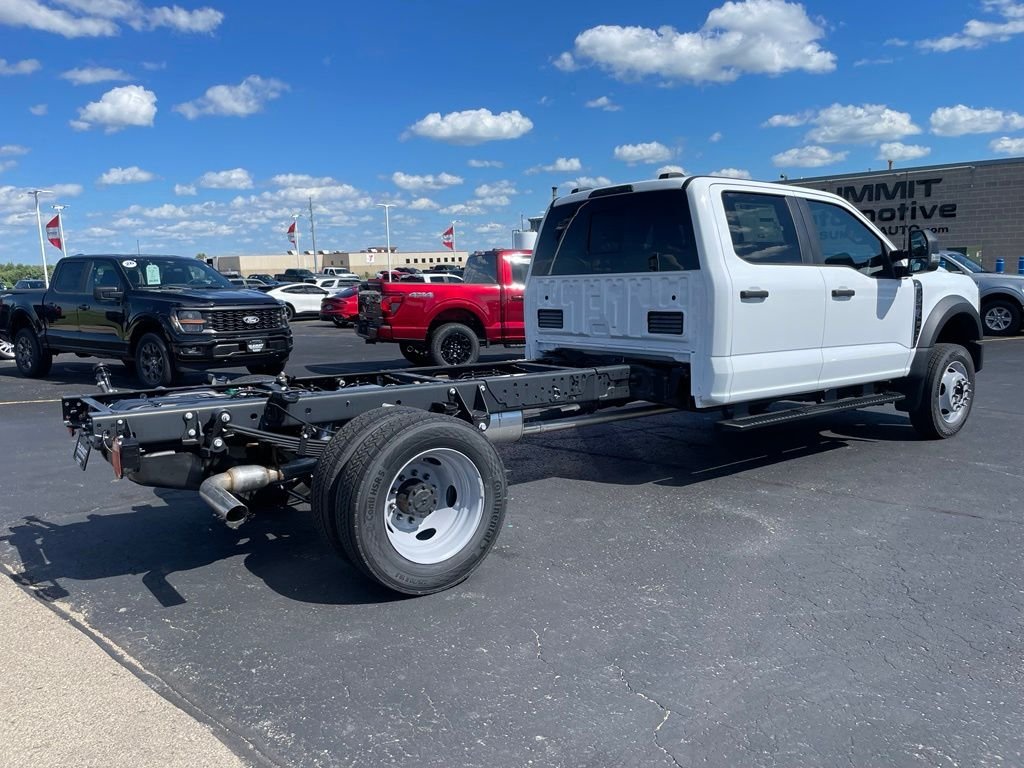 2026 Ford F-550 Super Duty Chassis Cab XL - Photo 4