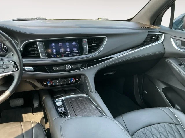 Used 2024 Emperor Blue Metallic Buick Avenir image 11