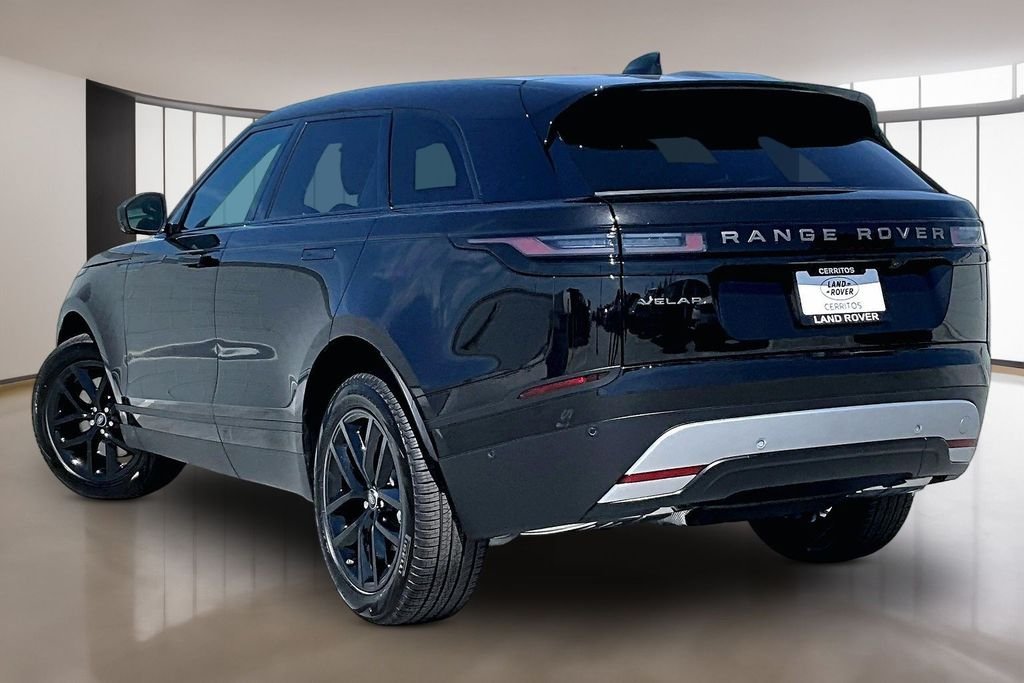 New 2026 SANTORINI BLACK Land Rover S image 3
