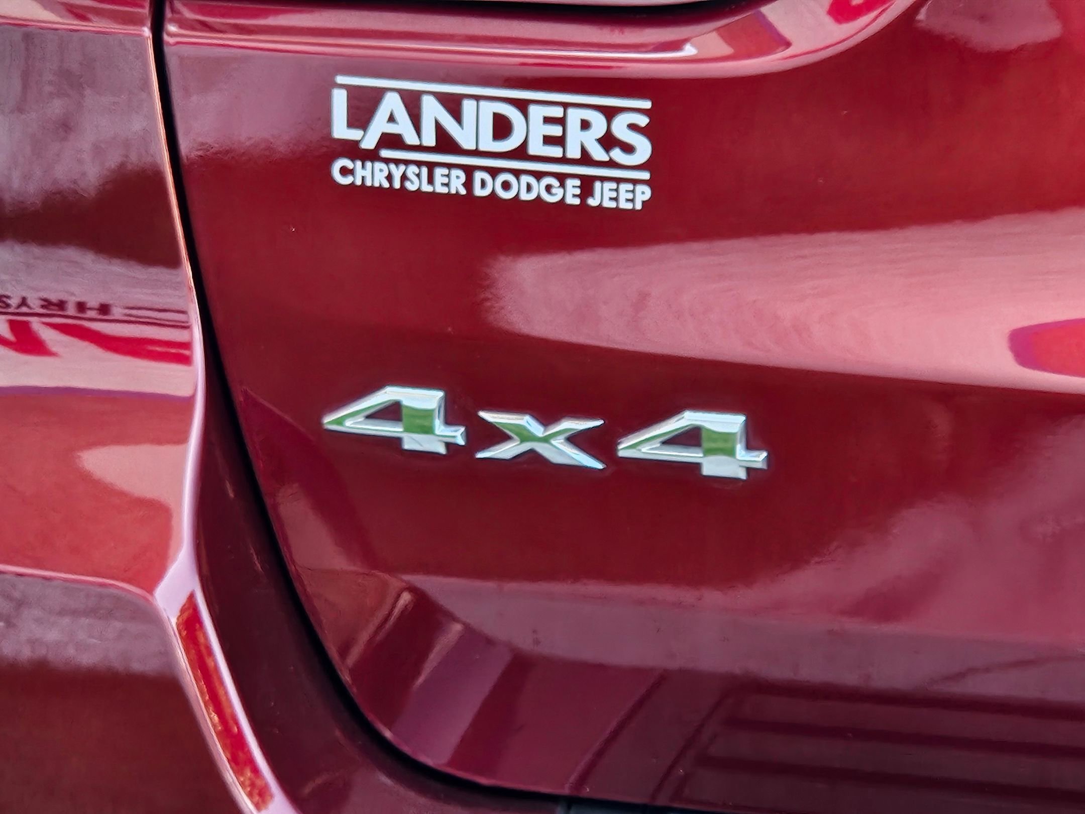 Used 2022 Velvet Red Pearlcoat Jeep Laredo X image 30