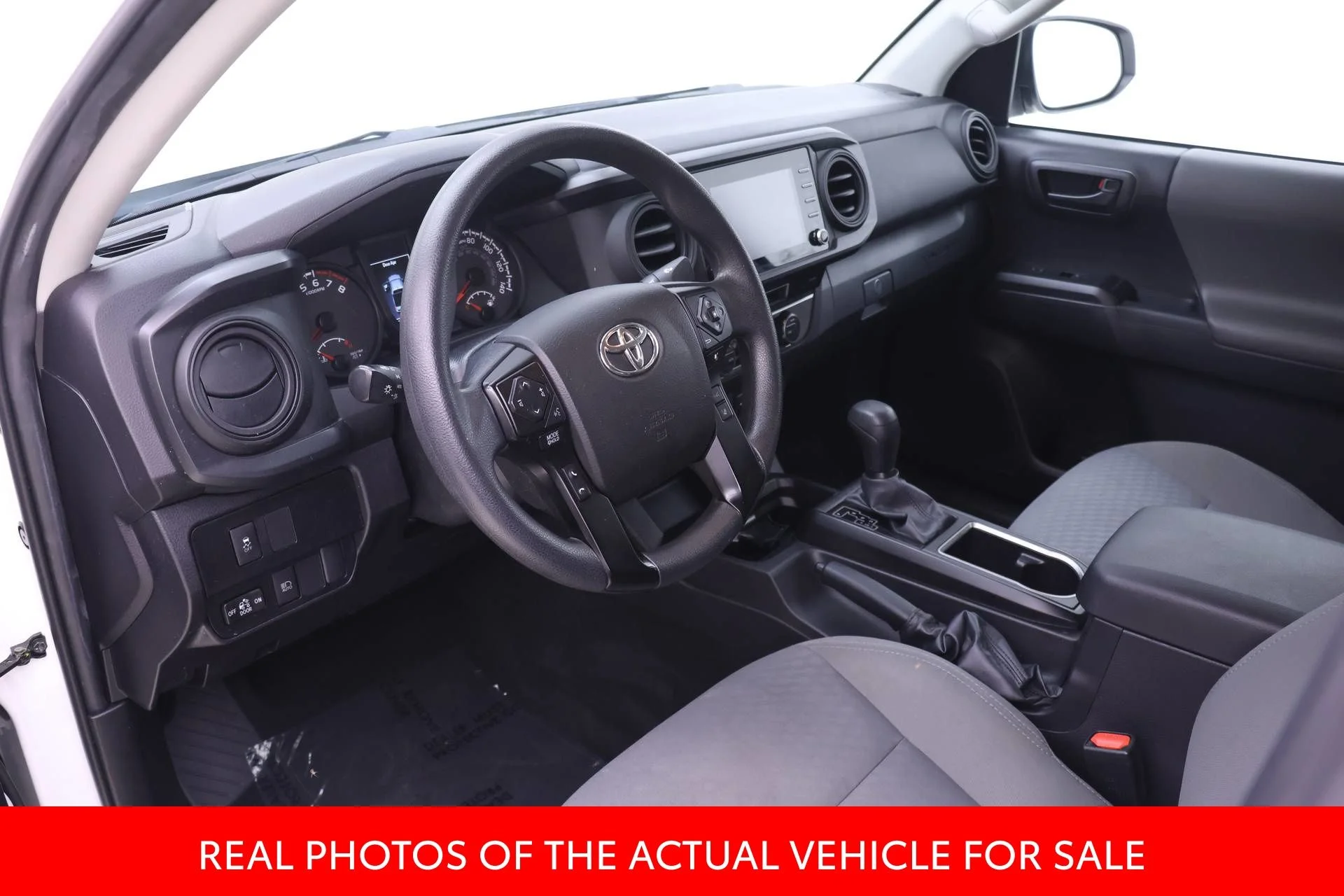 Certified Used 2022 White Toyota SR image 4