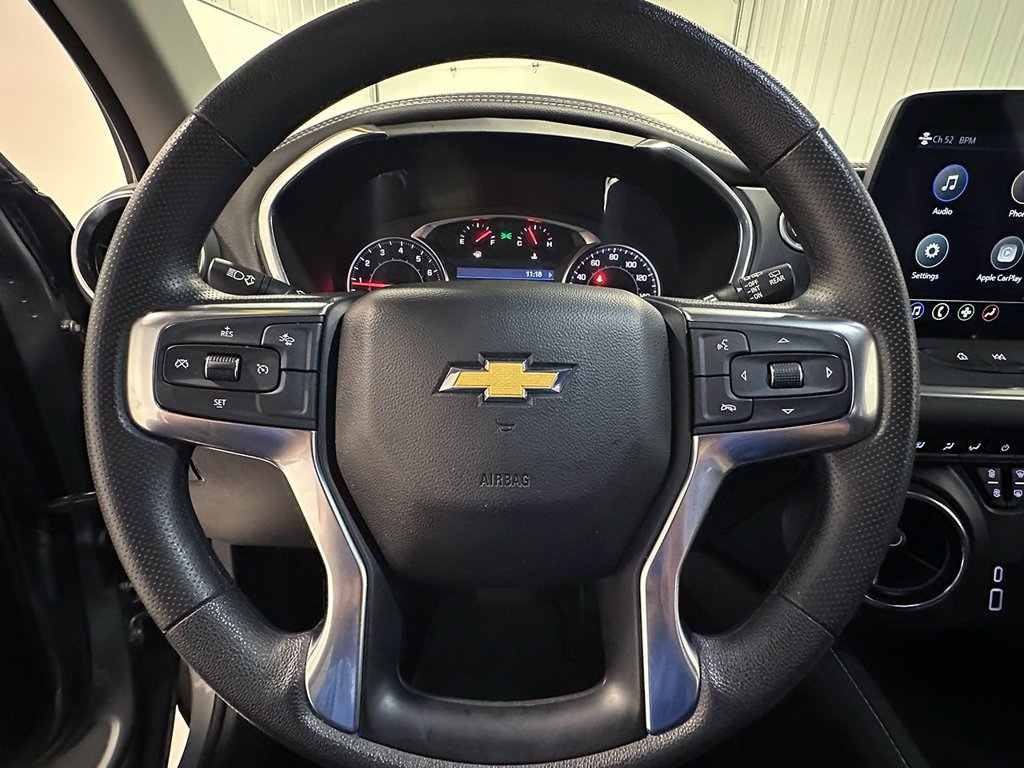 Used 2025 Gray Chevrolet LT image 33