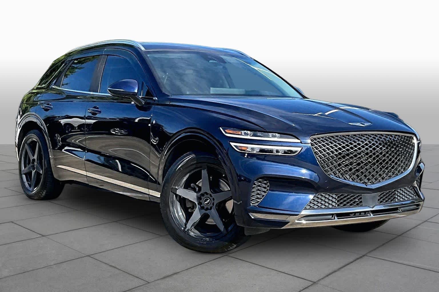 Used 2022 Adriatic Blue Genesis 2.5T image 3