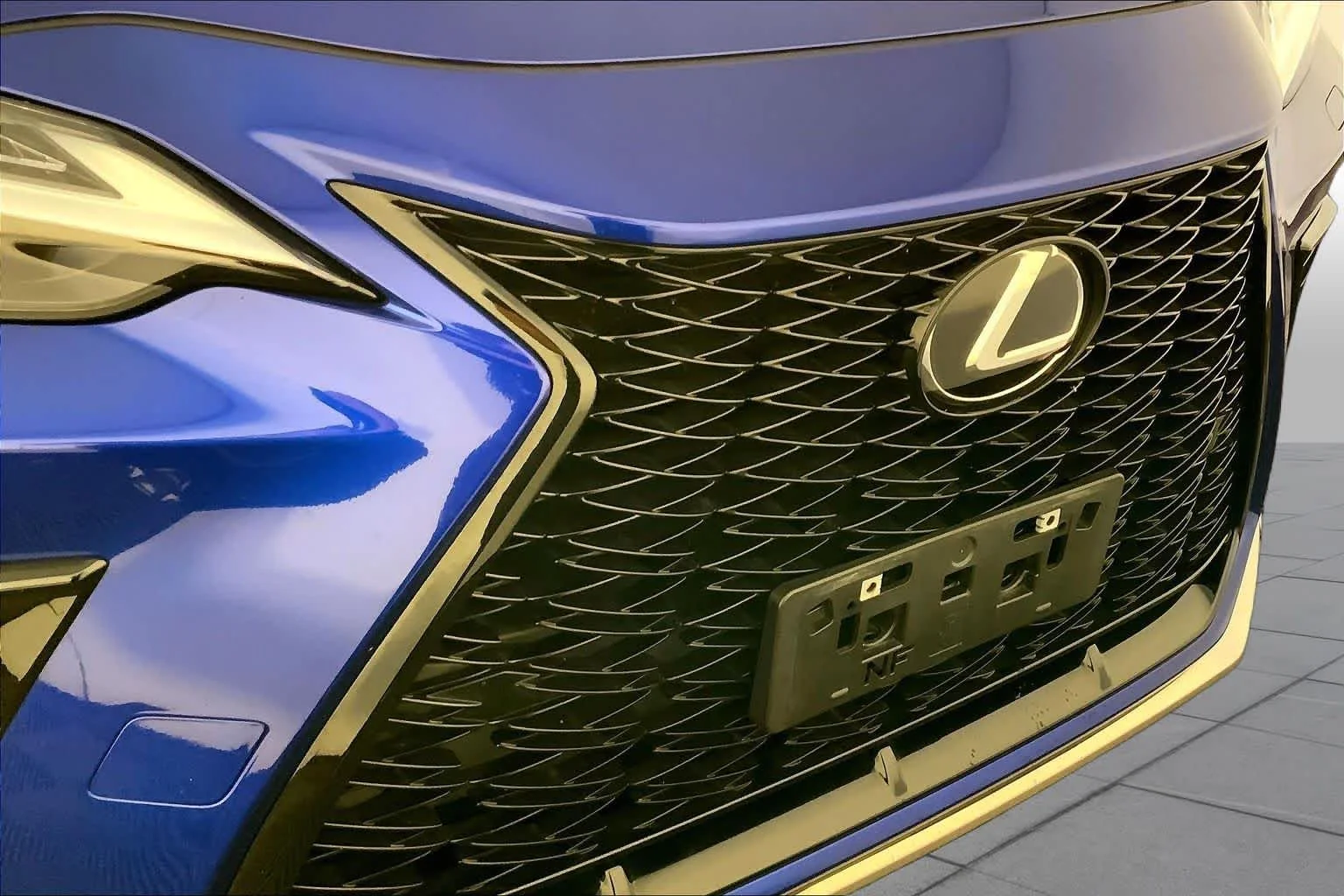 Used 2024 Ultrasonic Blue Mica 2.0 Lexus F SPORT Handling image 32
