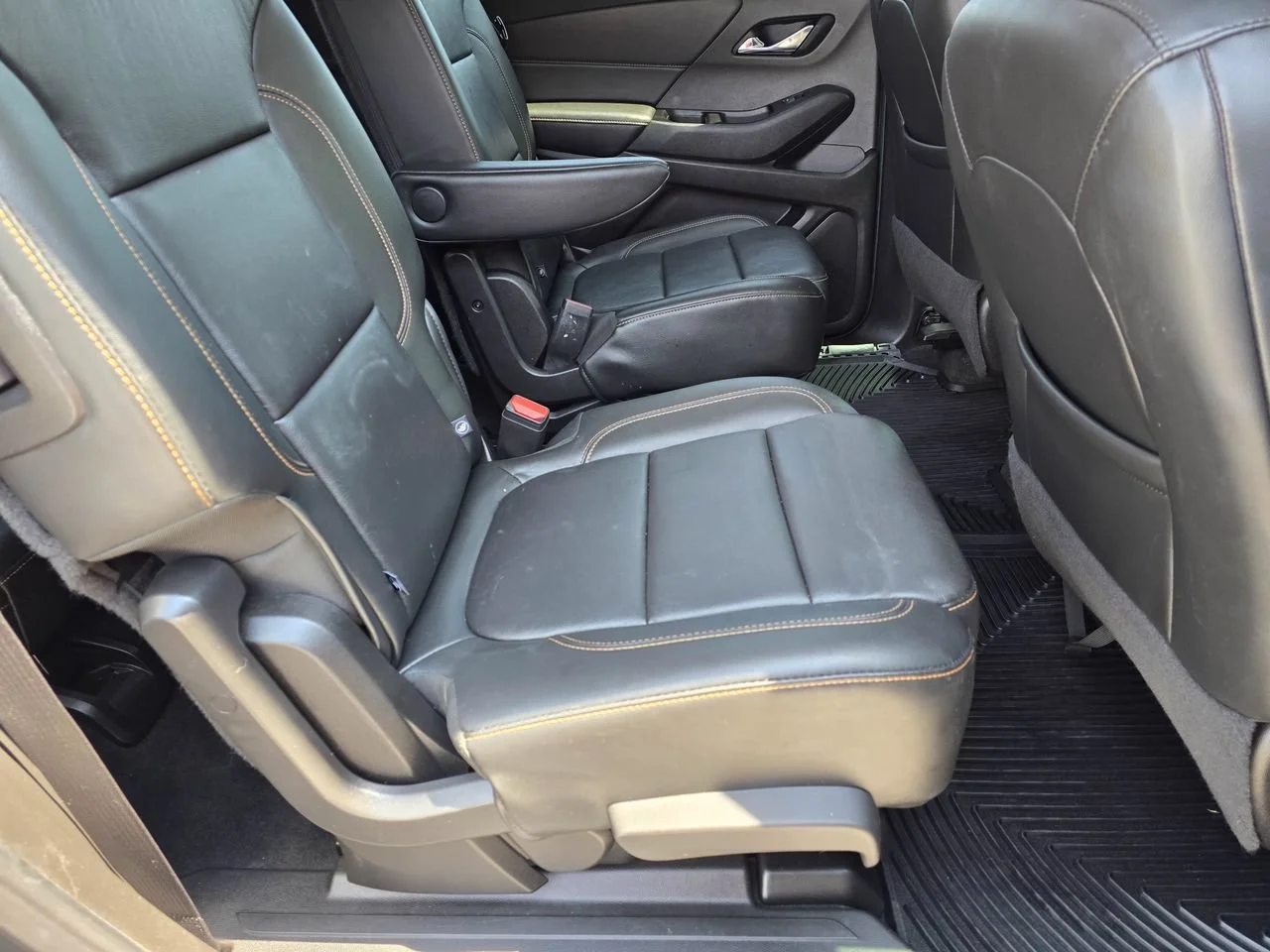 Used 2019 Graphite Chevrolet LT Leather image 41