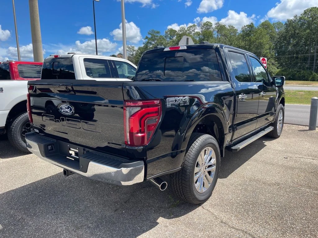 New 2026 Agate Black Metallic Ford Lariat® image 12