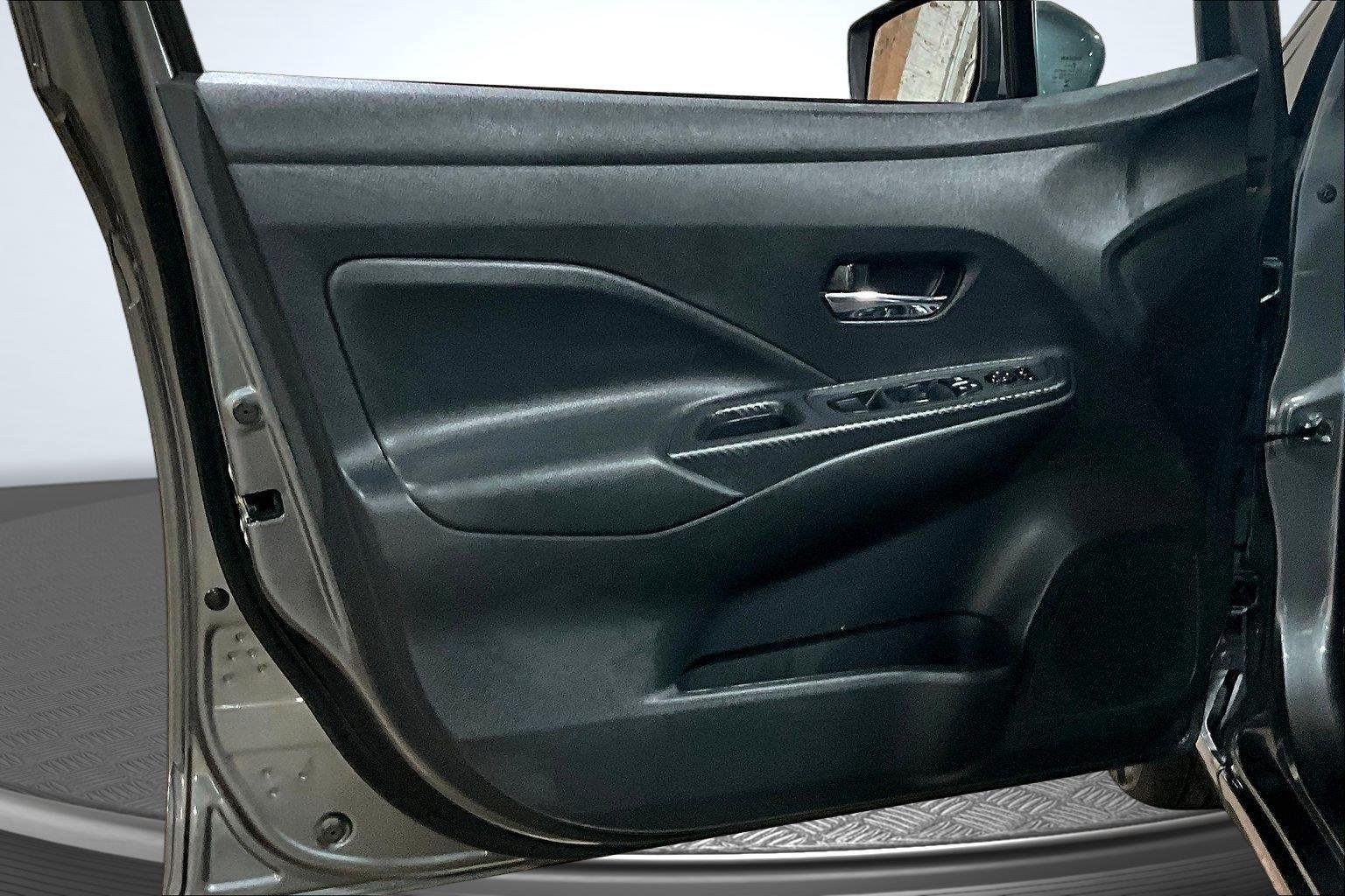 Used 2025 Gun Metallic Nissan SV image 23
