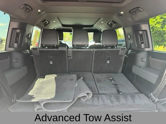 Used 2023 White Land Rover S image 20