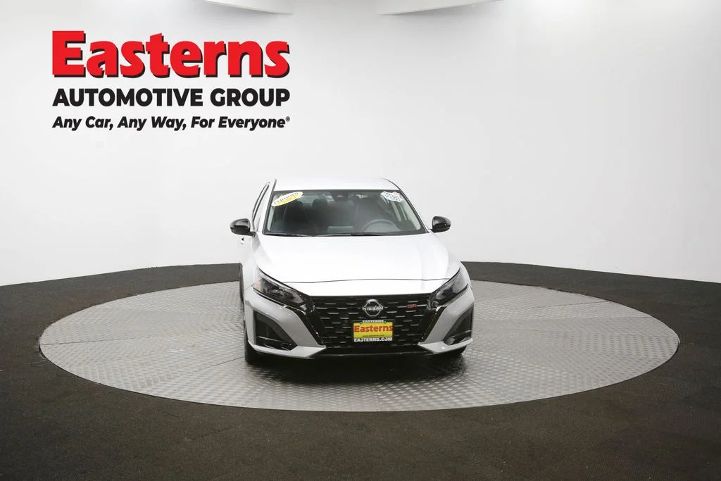 Used 2023 Silver Nissan 2.5 SR image 48