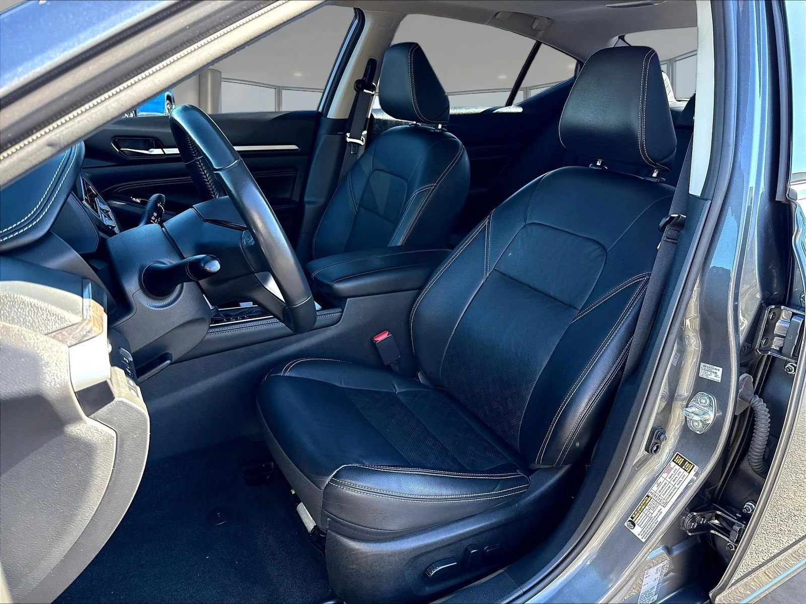 Certified Used 2023 Gun Metallic Nissan 2.5 SL image 23