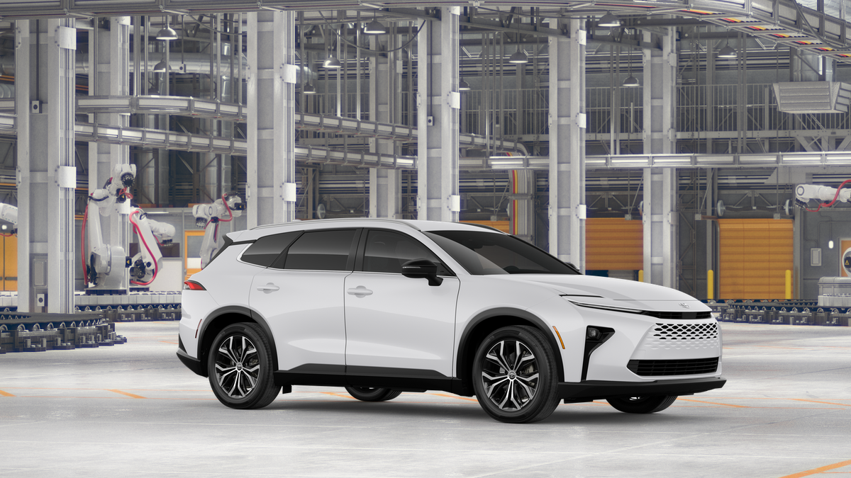 New 2026 Oxygen White Toyota XLE image 14