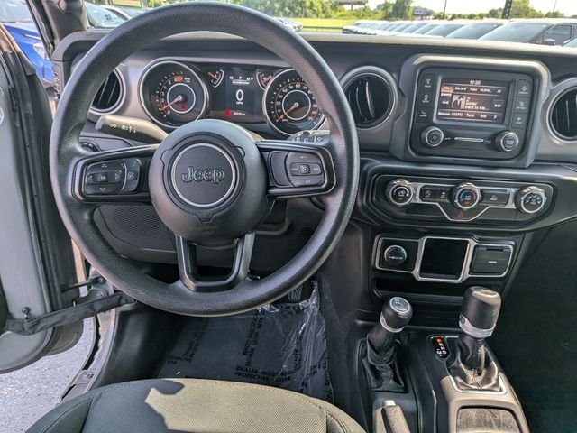 Used 2021 Gray Jeep Sport image 11