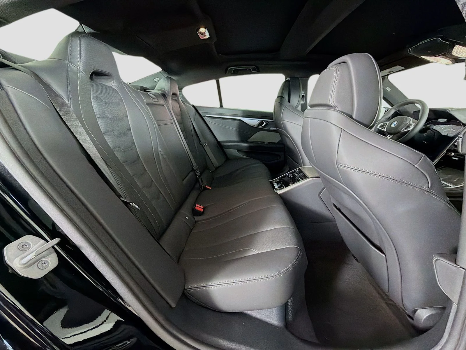 New 2026 Black Sapphire Metallic BMW 840i Gran Coupe image 29