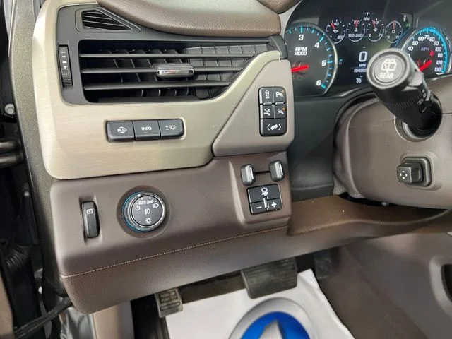 Used 2020 Gray GMC Denali image 22