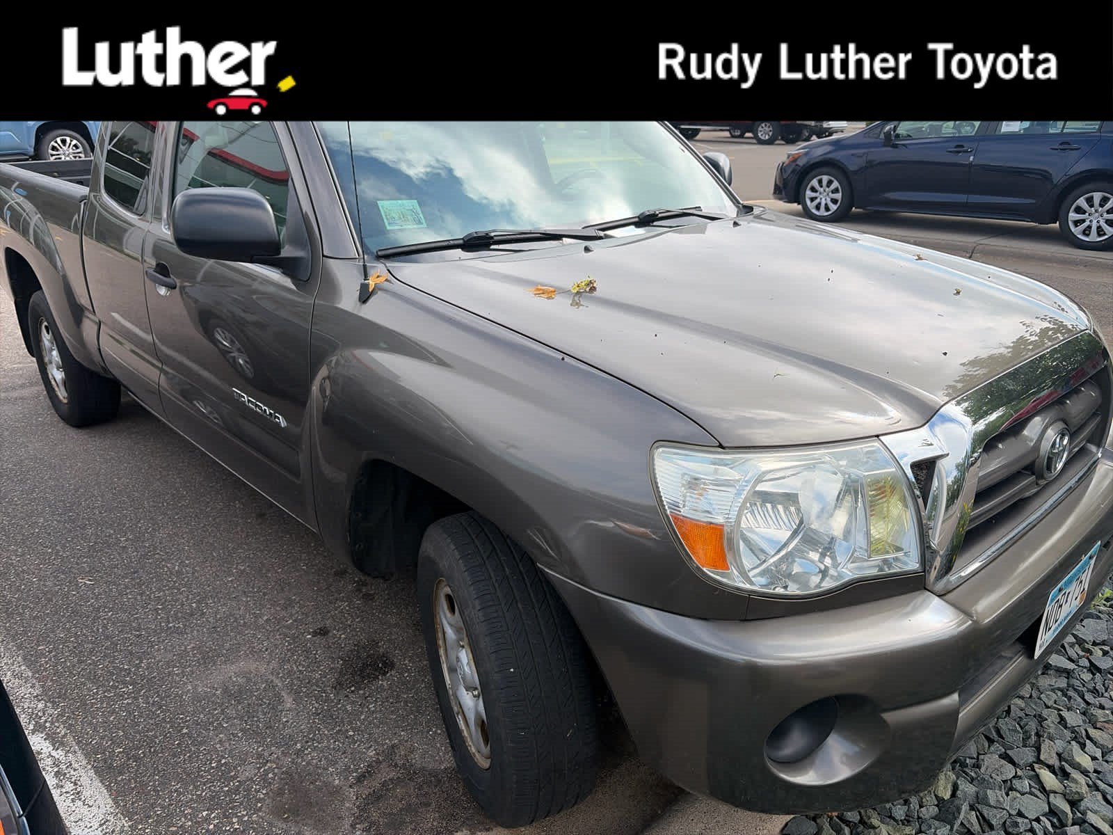 Used 2009 Pyrite Mica Toyota  image 1