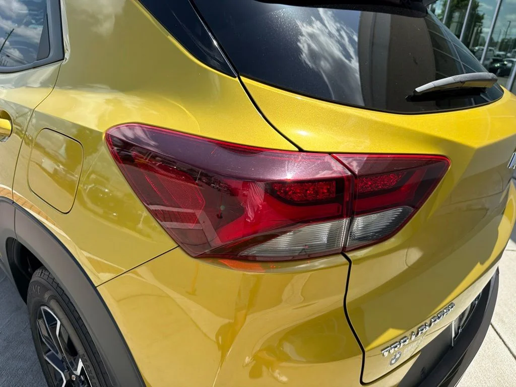 Used 2023 Yellow Chevrolet ACTIV image 15
