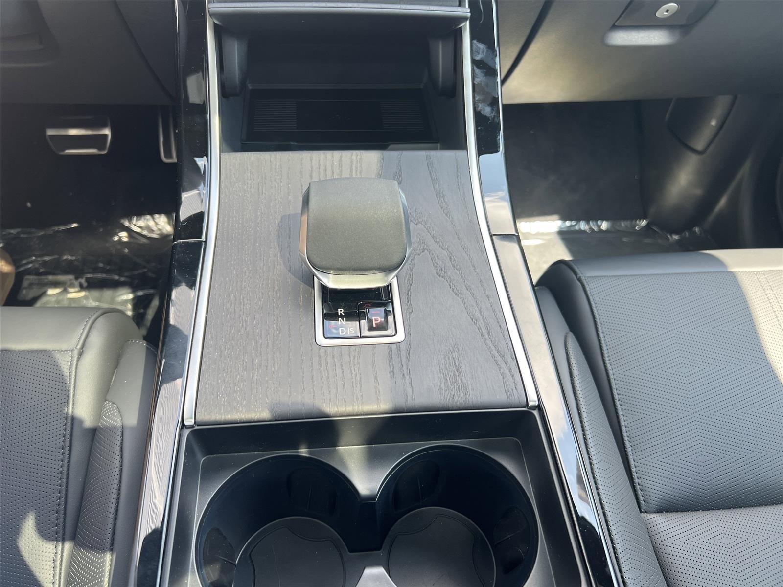 2026 Land Rover Range Rover Velar Autobiography - Photo 15