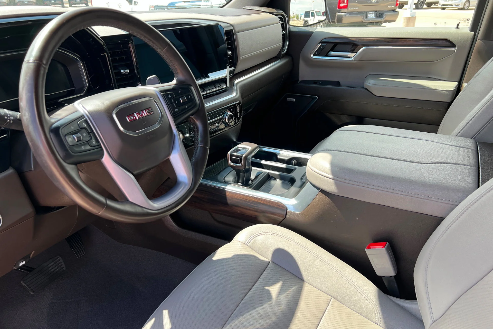 Used 2023 Titanium Rush Metallic GMC SLT image 15