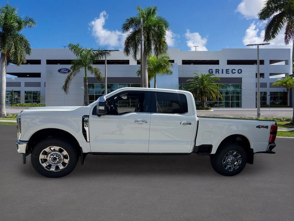 New 2027 White Ford King Ranch image 4